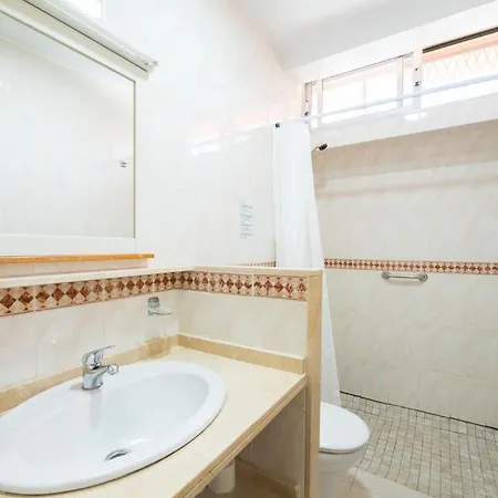 Artemisa Плайя-дель-Інглес